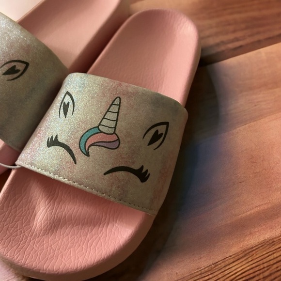 Unicorn Girls Sandals | SIZE 3/4 - Picture 3 of 7